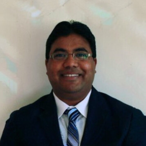 Manish Balakrishnan Headshot